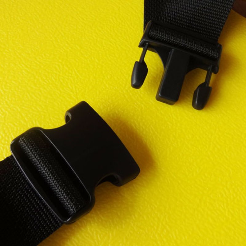 画像6: 【送料無料】米国 マリンレスキュープロダクト社 スパインボード3点セット (スパインボード・頭部固定具・患者固定ベルト3本） (6)