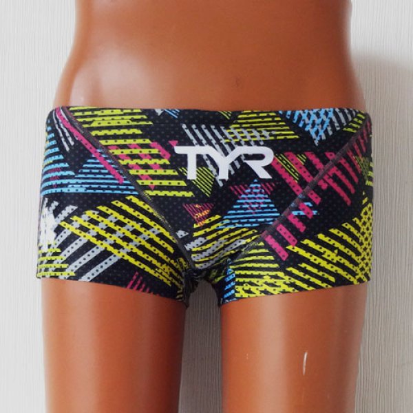 TYR メンズ練習用競泳水着 LIFEGUARD-LINE｜GUARD限定デザイン