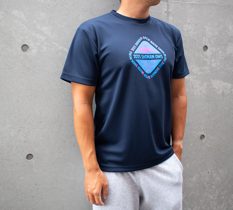湘南オープンウォータースイミング大会 記念Tシャツ 着用